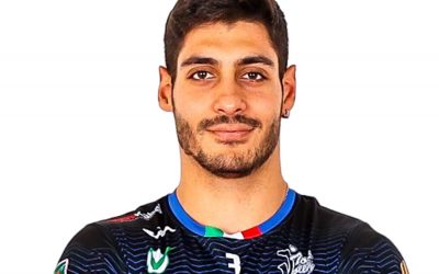 #4 JAVIER MARTINEZ