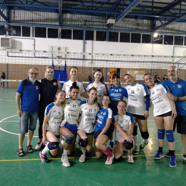 Tutti voglio viaggiare in PRIMA! Promozione per la Top Volley Cisterna femminile